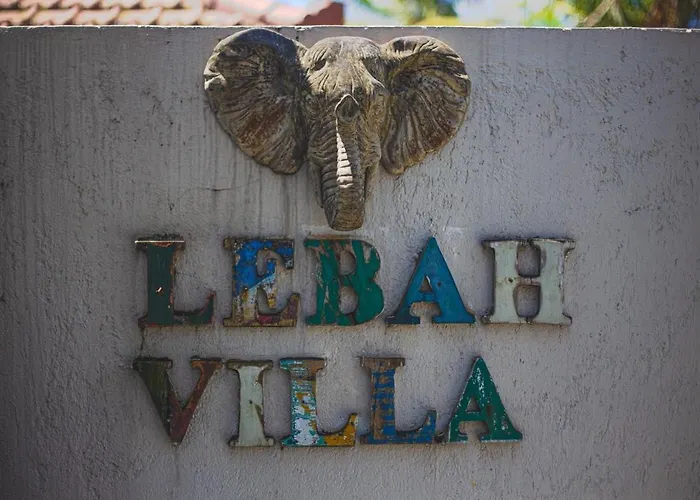 Villa Quiet Luxury Paradise Fab Staff Lebah