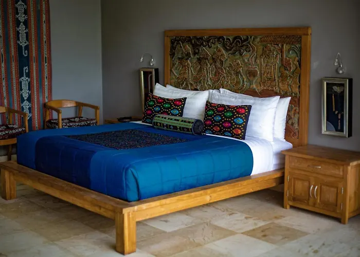 Quiet Luxury Paradise Fab Staff Lebah Villa *