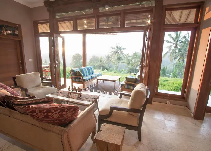 Quiet Luxury Paradise Fab Staff Lebah * Ubud